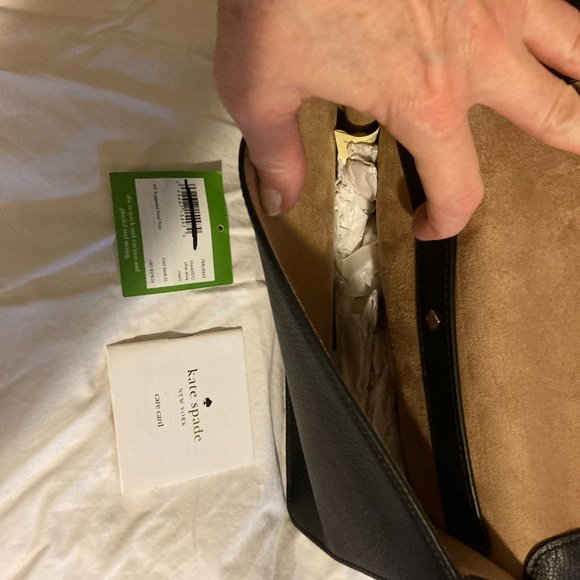 Kate Spade w/Gold Shoulder Chain - Picture 5 of 5